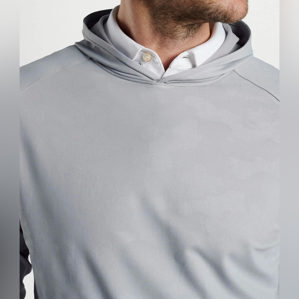 Peter Millar Gale Gray Pine Logo Camo Performance Hoodie MS24EK45A Golf - Picture 3 of 6